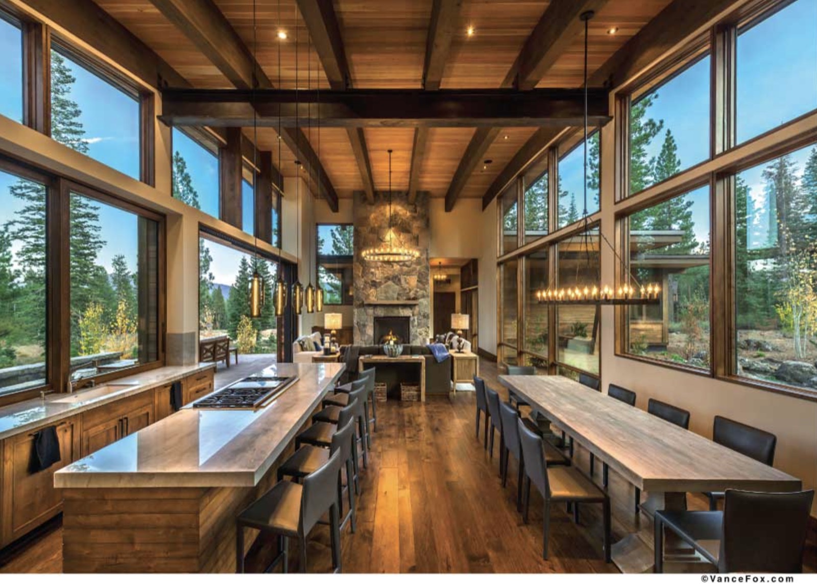 Multi‑Slide Plus, aluminum clad, kitchen, living and dining open to the outdoors