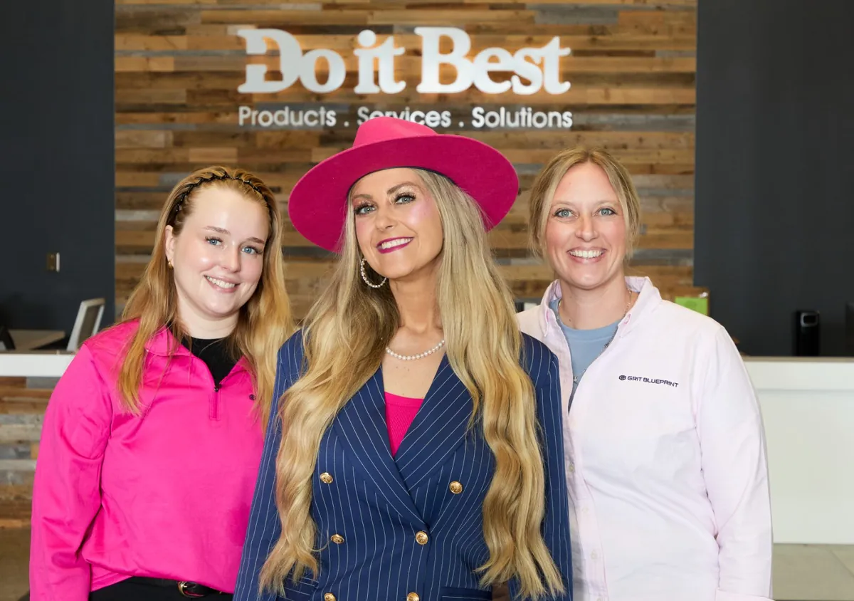 Stefanie Couch with leaders at Do it Best headquarters